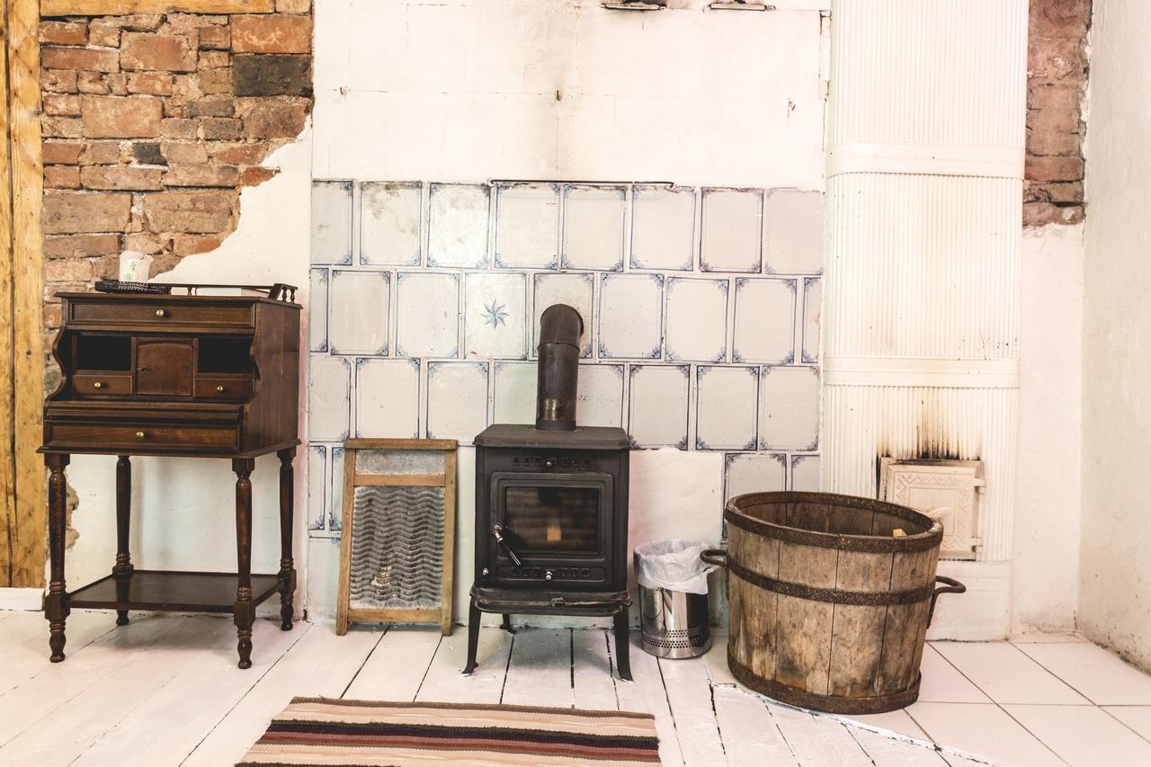 Guesthouse Kadrina Mois エクステリア 写真